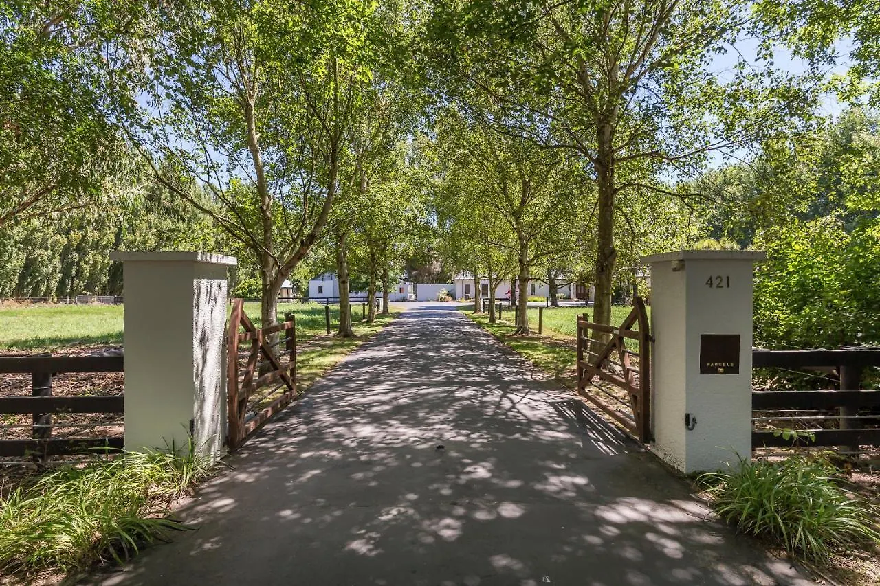 Bond Estate Luxury Accommodation Christchurch Holiday home