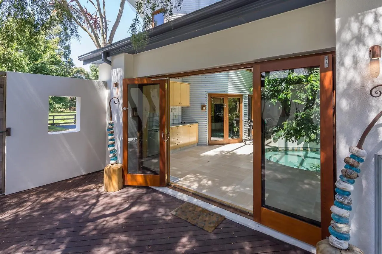 Bond Estate Luxury Accommodation Christchurch