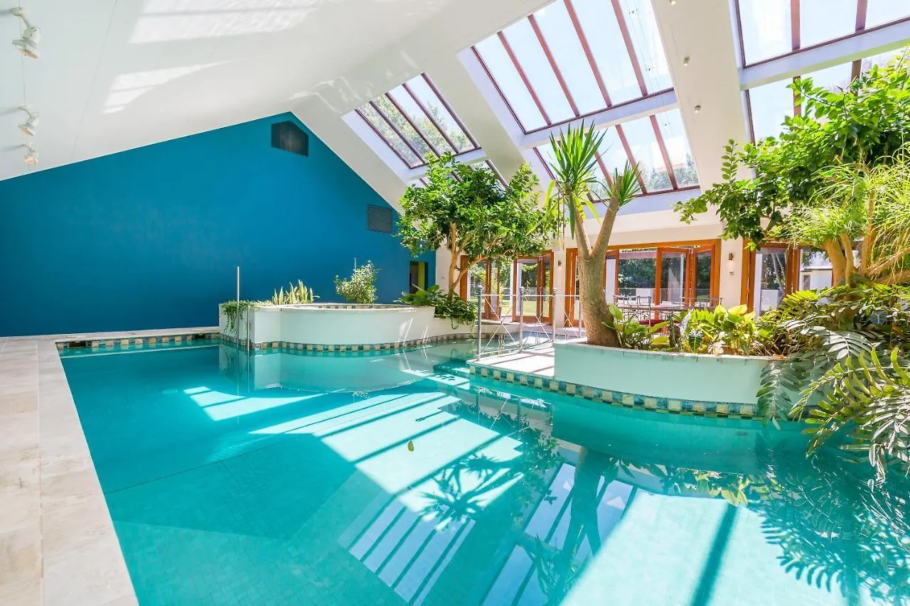 Holiday home Bond Estate Luxury Accommodation Christchurch