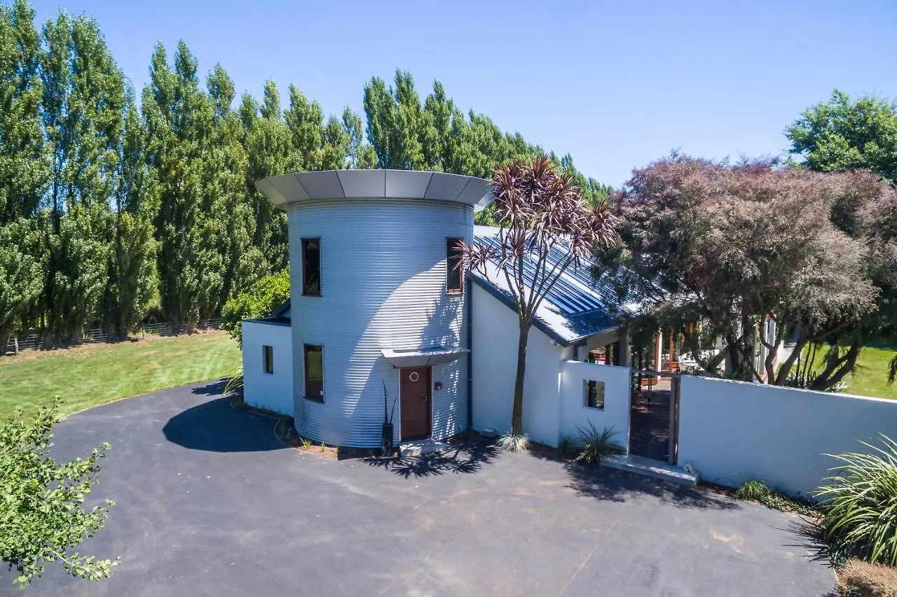 Bond Estate Luxury Accommodation Christchurch New Zealand